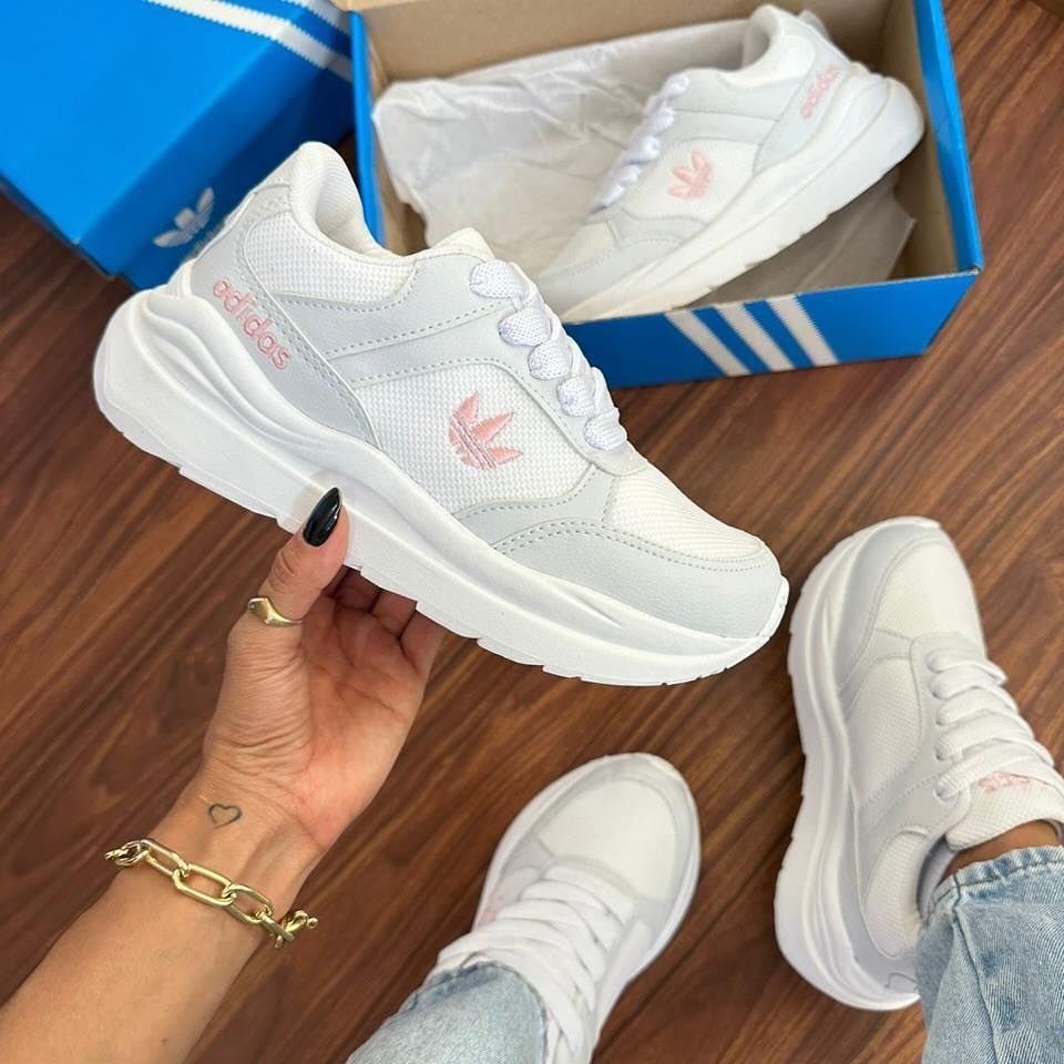 Tênis Adidas Femmy Fit - Premium