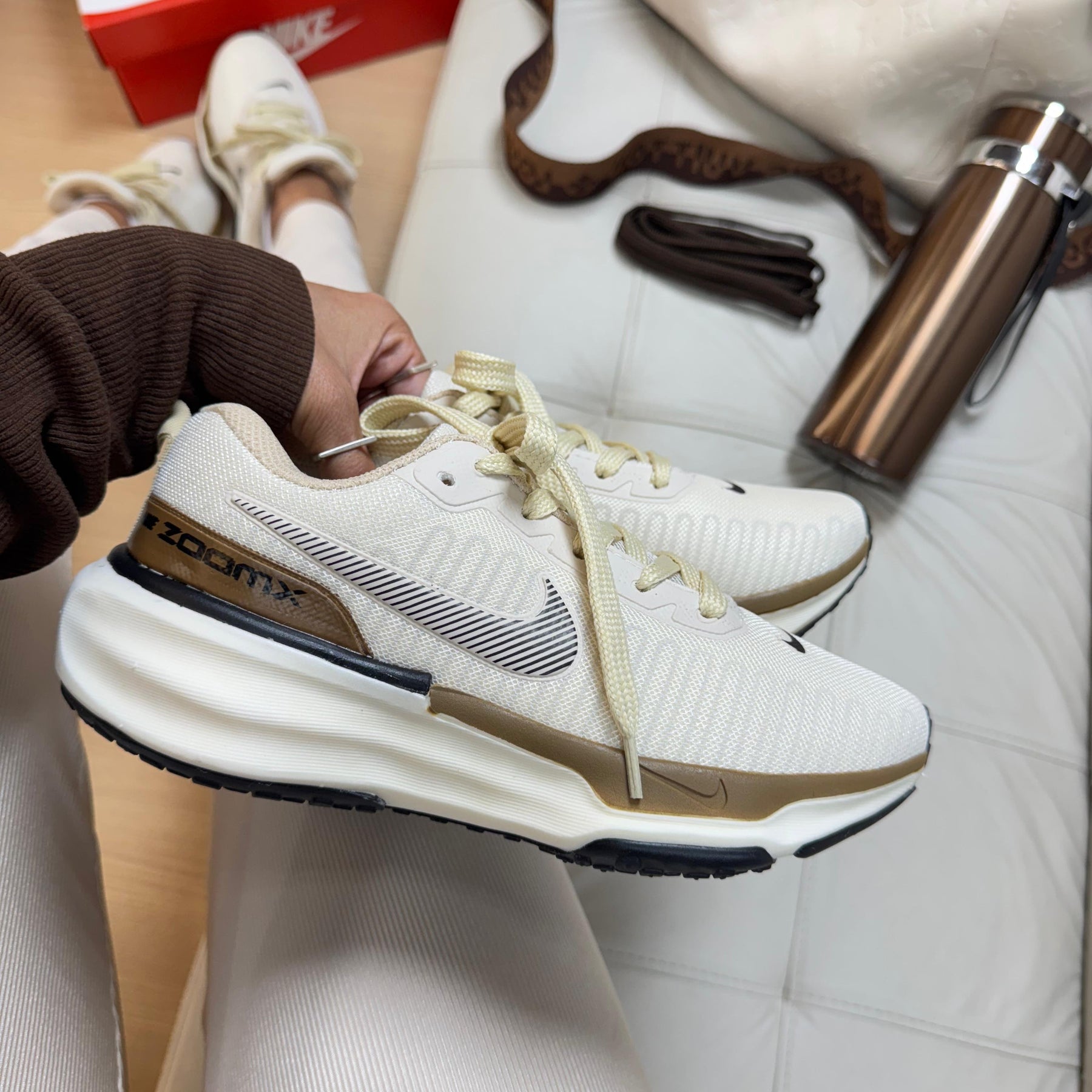 Tênis Zoom Invecible Run - Premium