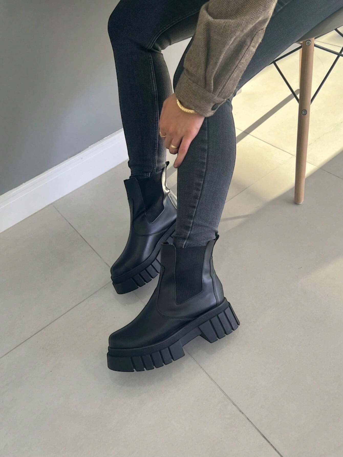 Bota Chelsea Tratorada - Premium