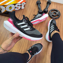 Tênis Adidas Ultra Boost - Premium