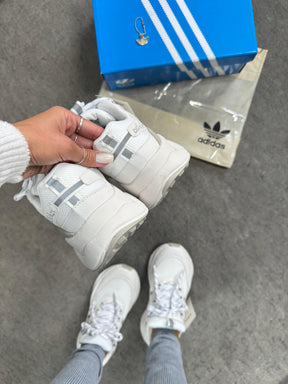 Tênis Adidas Dymond - Lançamento