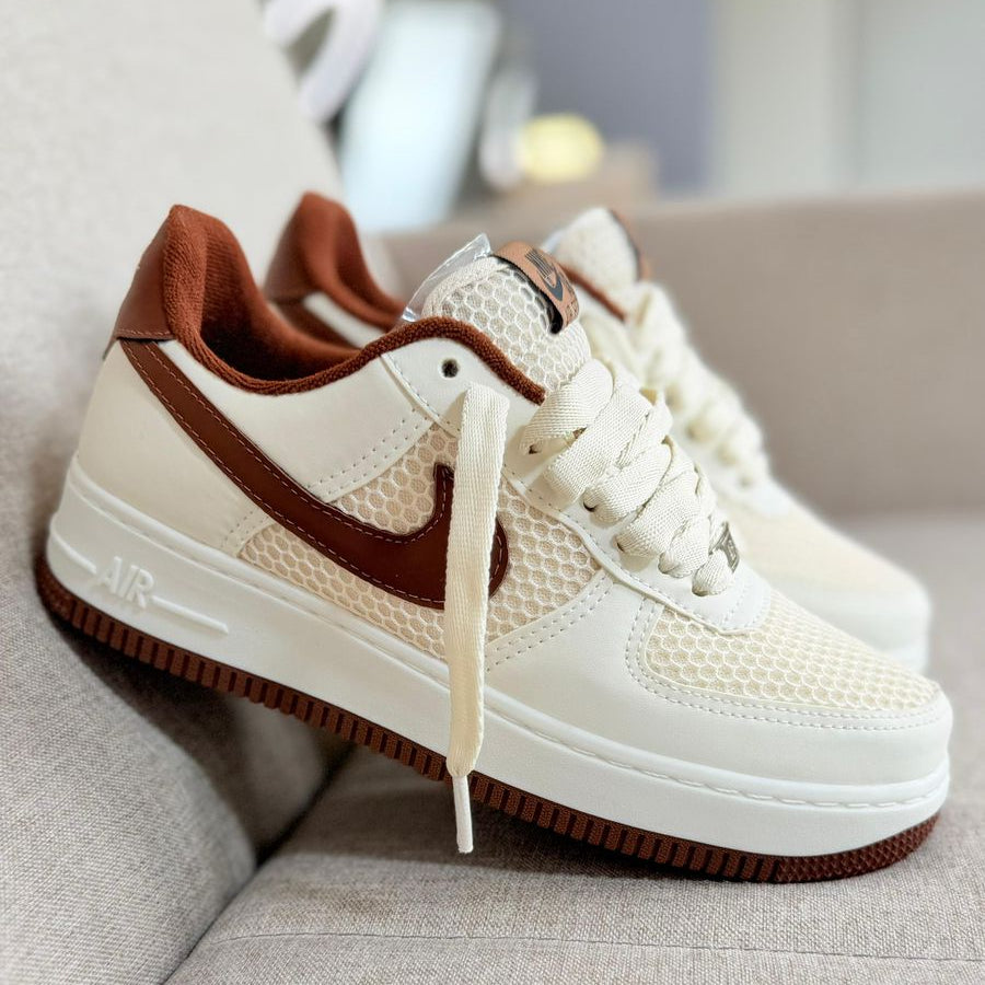 Tênis AIR FORCE OFF/CASTANHO | Premium