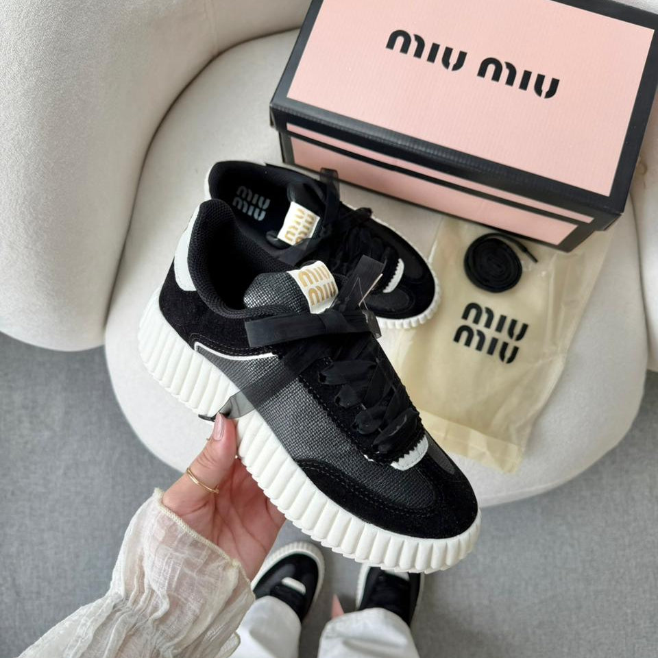 Tênis Casual MIUMIU | Premium