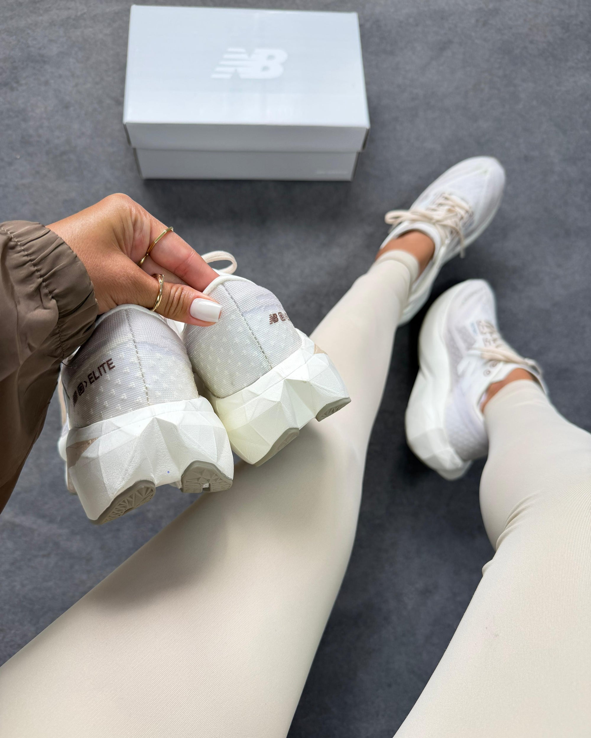 Tênis NB elite - Premium