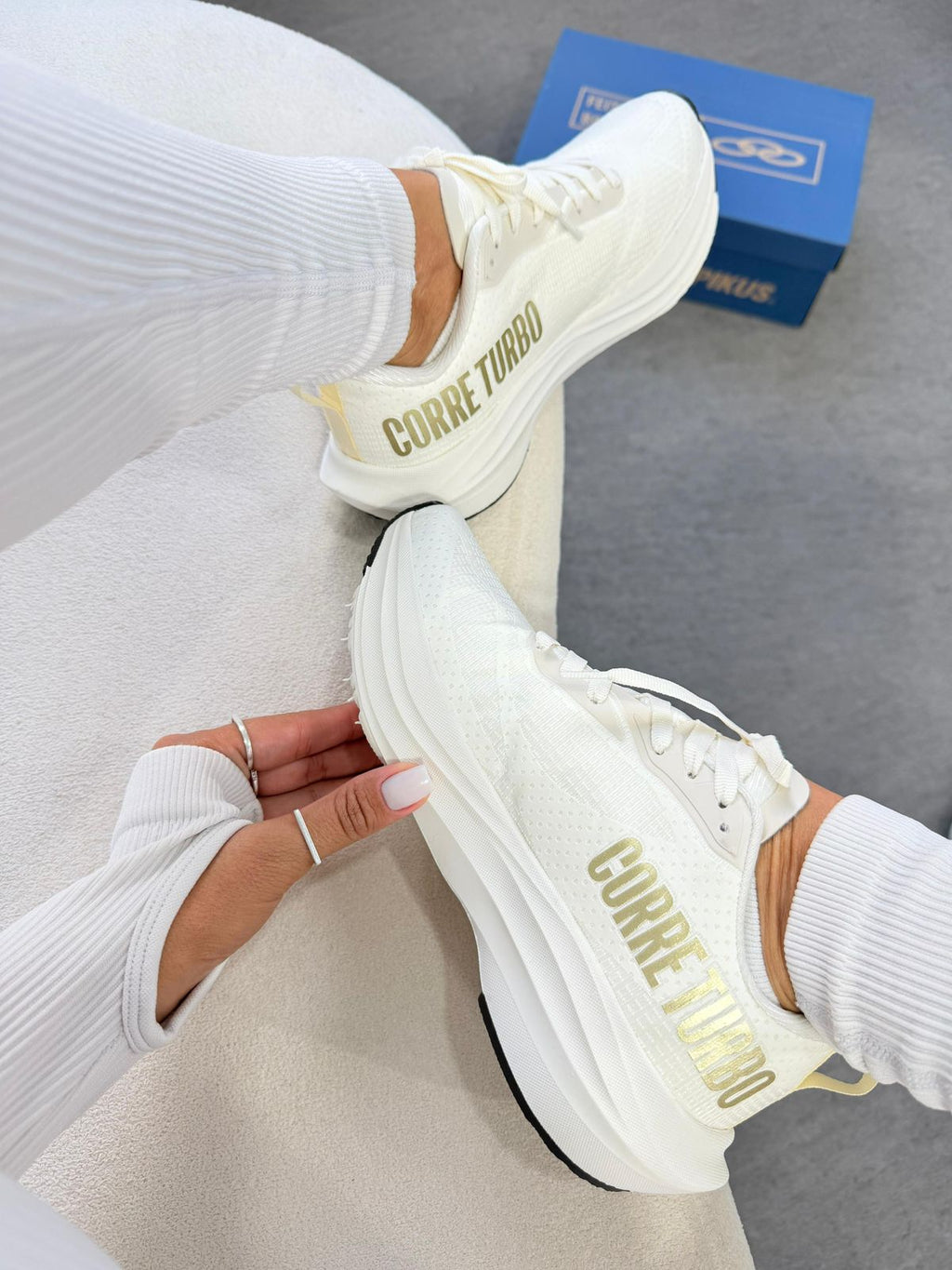 Tenis Olimpikus Turbo| Premium