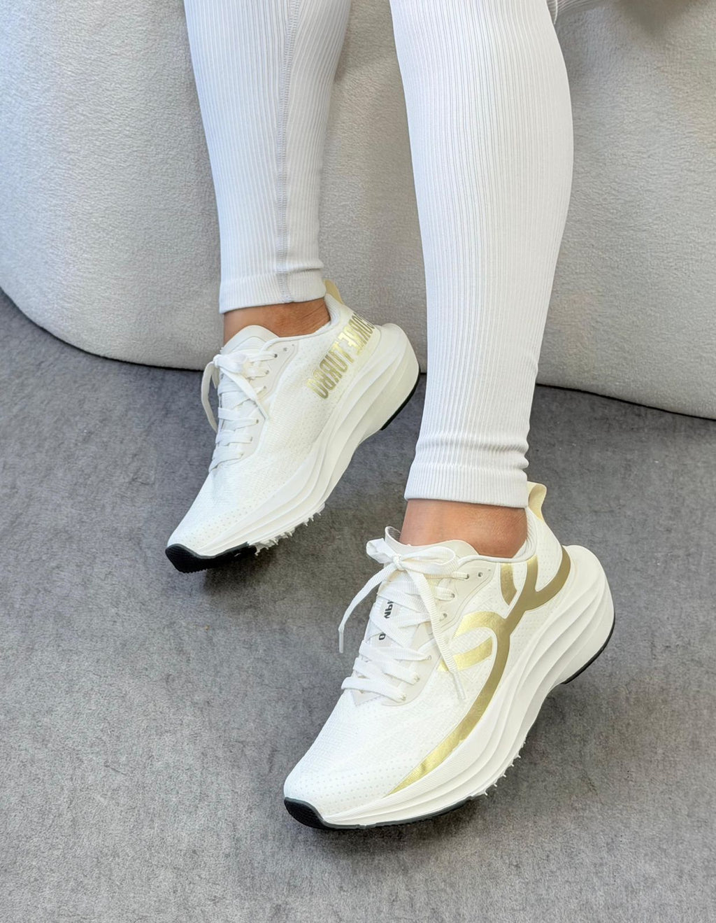 Tenis Olimpikus Turbo| Premium