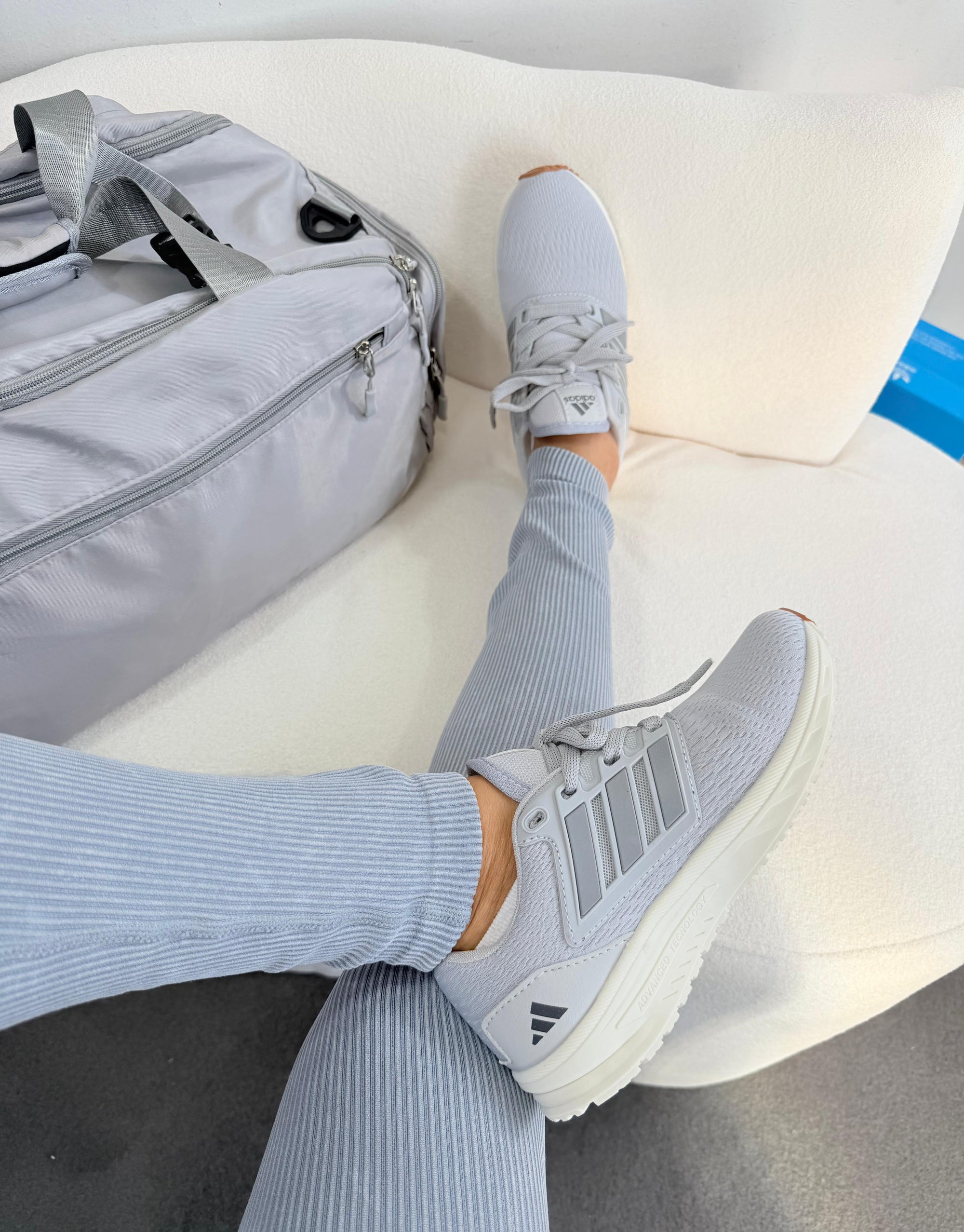 Tênis ADIDAS ULTRABOUCE  | Premium