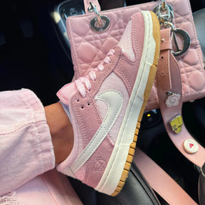 Nike Air Dunk Low Teddy Bear Rosa (Edição Limitada)